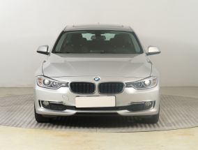 BMW 3 - 2013