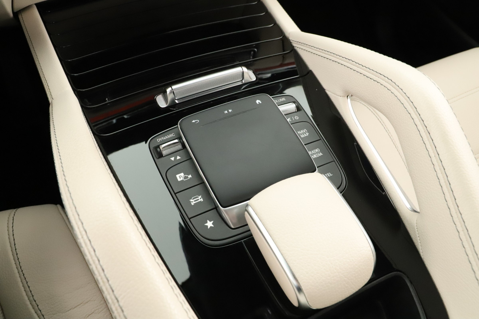 Mercedes-Benz GLE - 2023