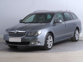 Skoda Superb - 2011
