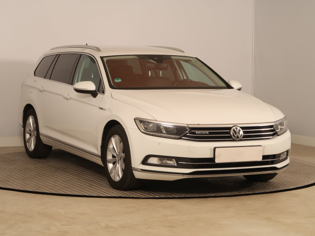 Volkswagen Passat, 2016
