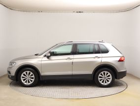 Volkswagen Tiguan - 2017