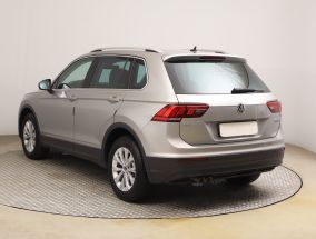 Volkswagen Tiguan - 2017