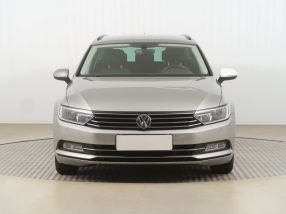 Volkswagen Passat - 2016