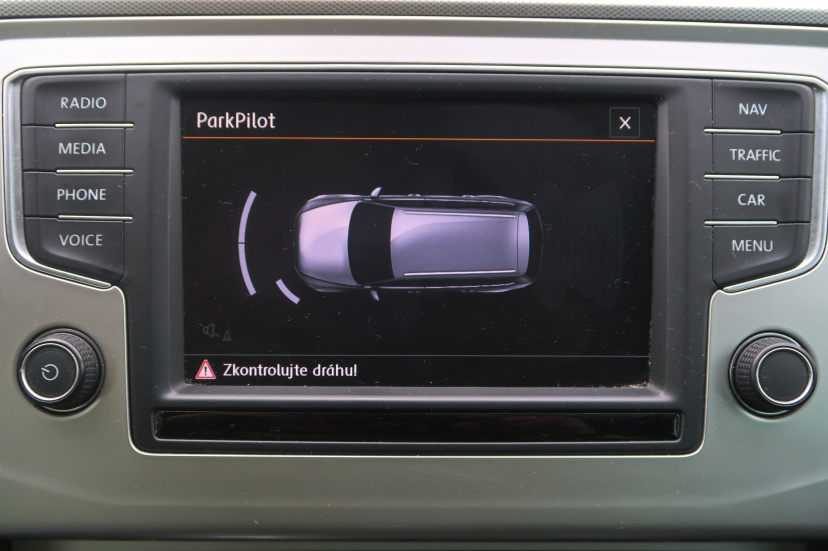 Volkswagen Passat, 2016