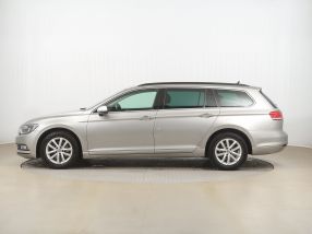 Volkswagen Passat - 2016