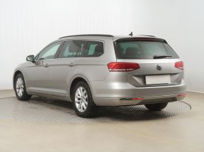 Volkswagen Passat - 2016