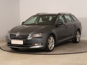 Škoda Superb - 2017