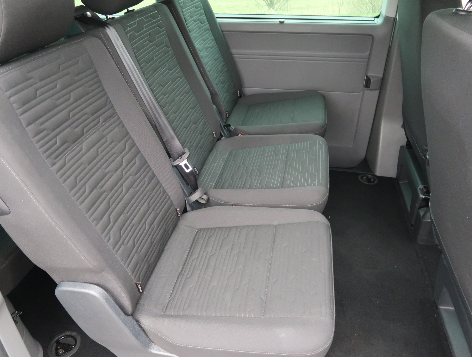 Volkswagen Caravelle - 2021