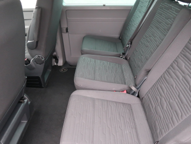 Volkswagen Caravelle - 2021