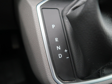 Volkswagen Caravelle - 2021