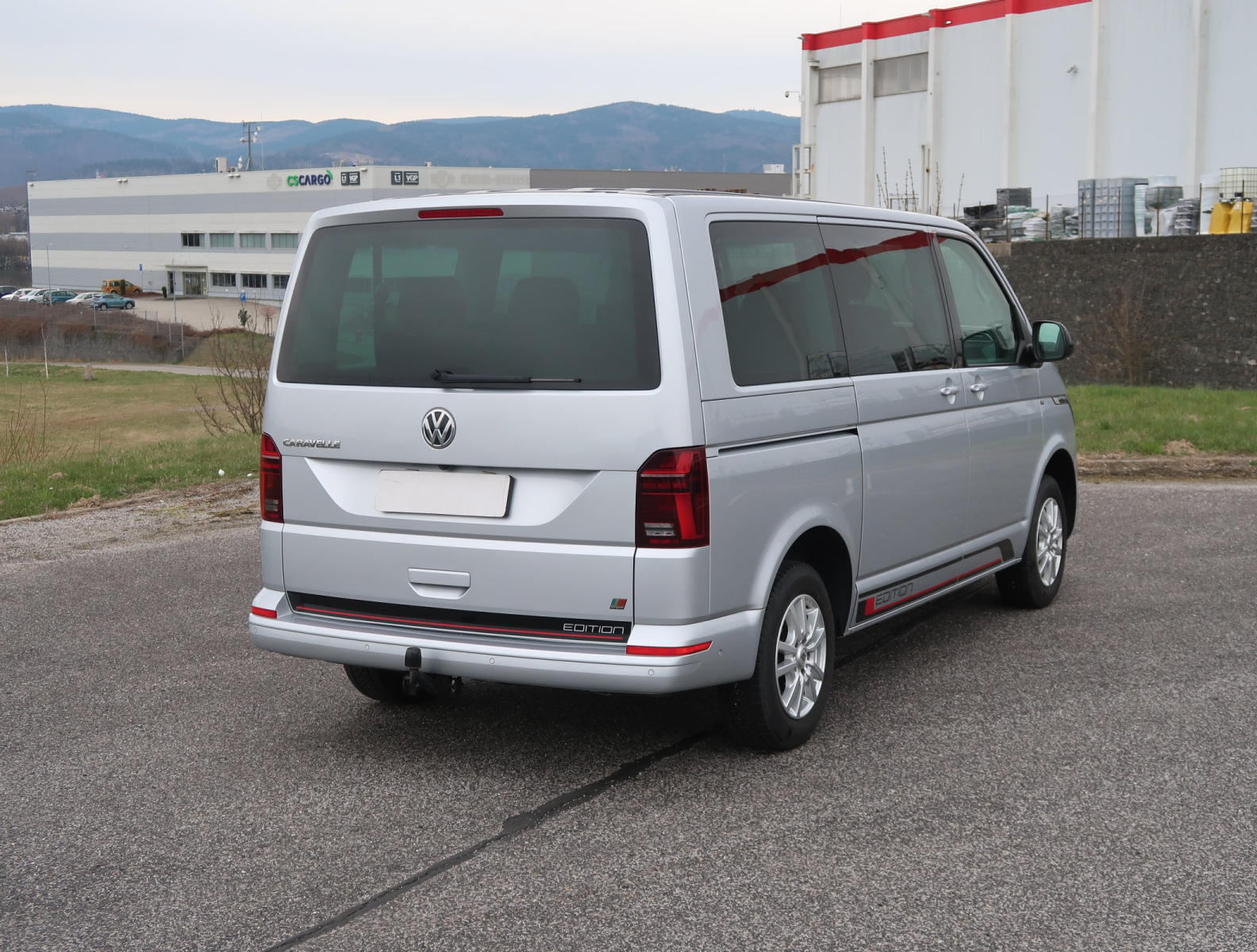 Volkswagen Caravelle - 2021