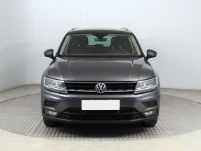 Volkswagen Tiguan - 2020