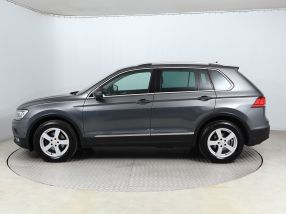 Volkswagen Tiguan - 2020