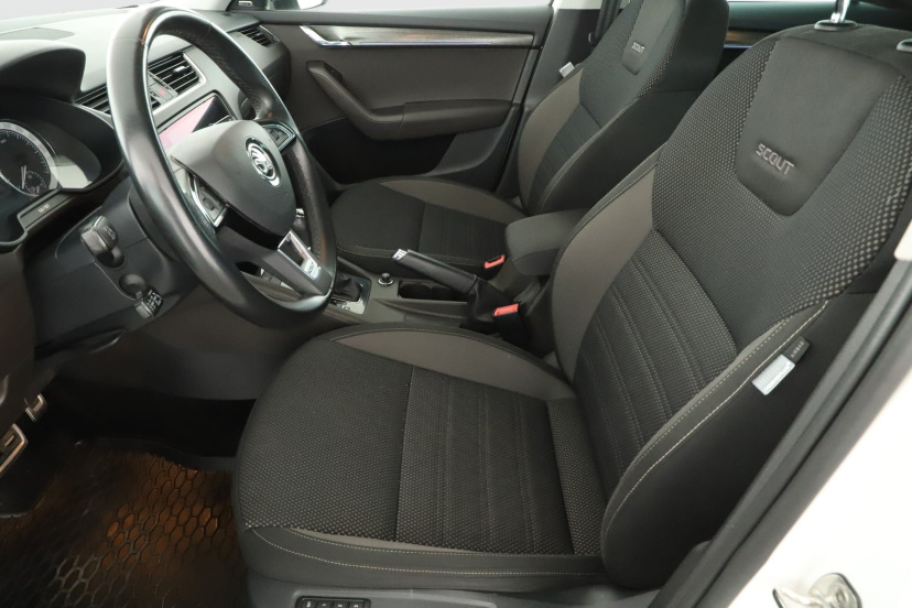 Škoda Octavia Scout, 2019