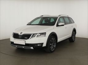 Škoda Octavia Scout - 2019