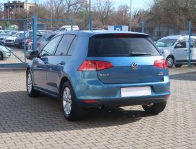 Volkswagen Golf - 2013