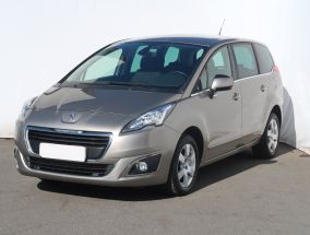 Peugeot 5008 - 2015