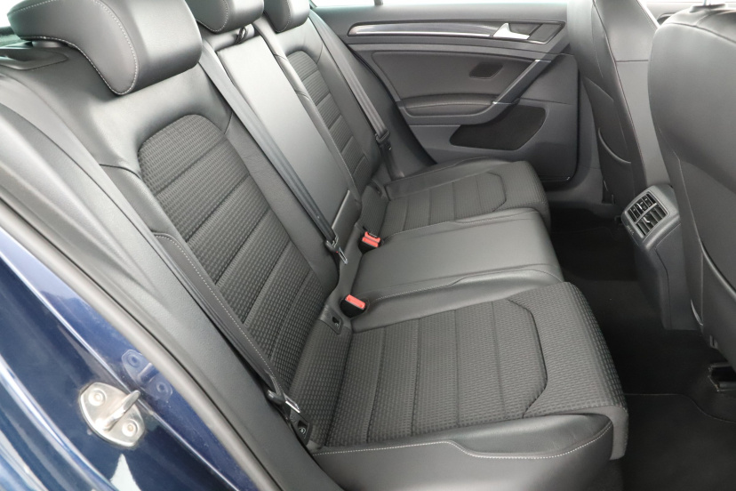Volkswagen Golf, 2013