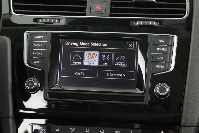 Volkswagen Golf, 2013