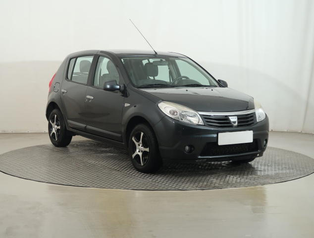 Dacia Sandero 2010