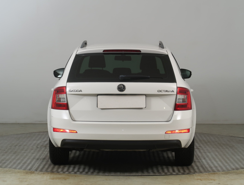 Škoda Octavia, 2015