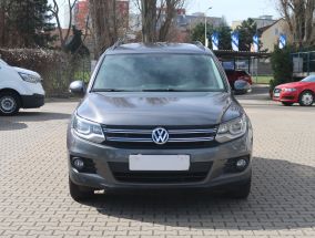 Volkswagen Tiguan - 2014