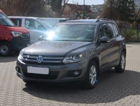 Volkswagen Tiguan - 2014