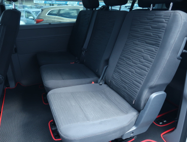 Volkswagen Caravelle - 2023