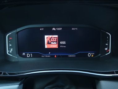 Volkswagen Caravelle - 2023