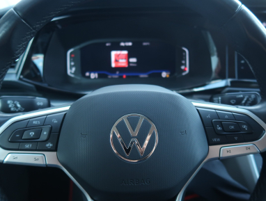 Volkswagen Caravelle - 2023