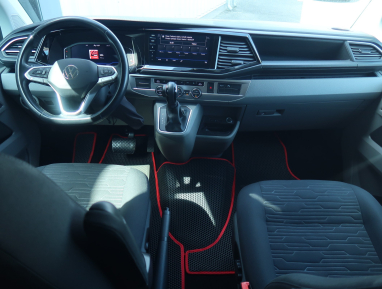 Volkswagen Caravelle - 2023