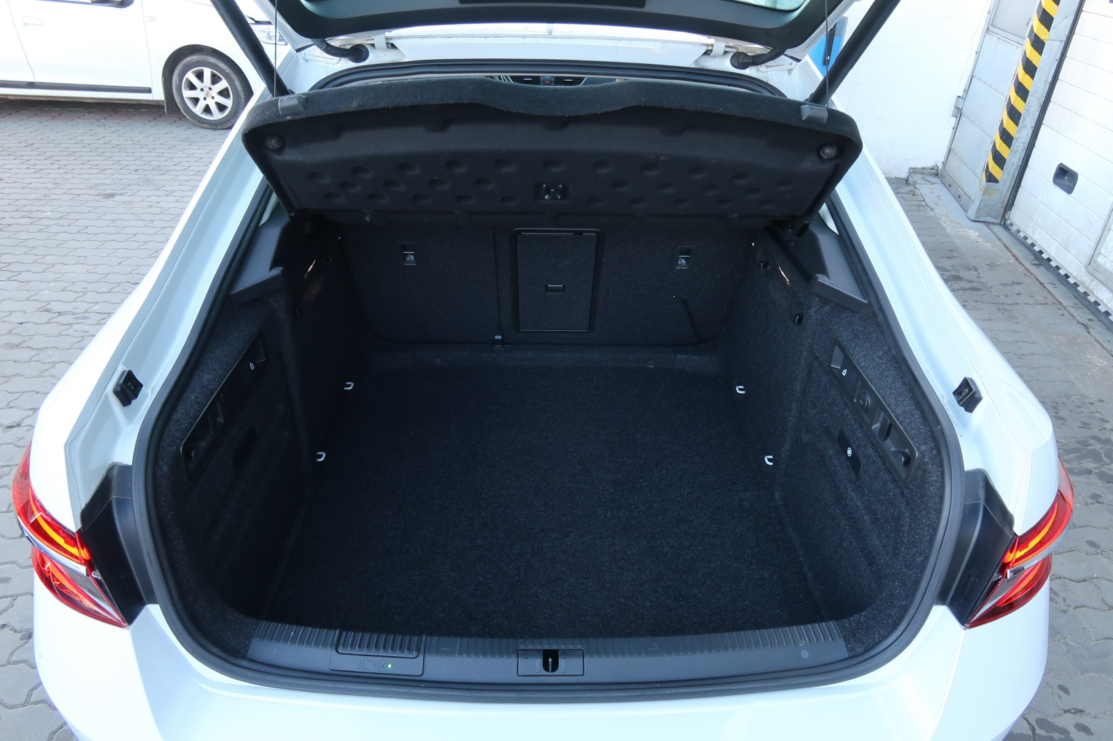 Škoda Superb - 2021