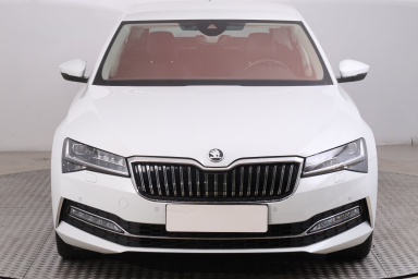 Škoda Superb - 2021