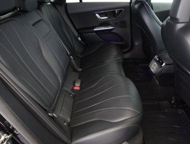 Mercedes-Benz EQE - 2024