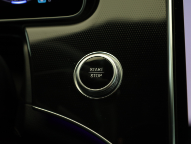 Mercedes-Benz EQE - 2024