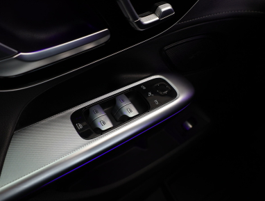 Mercedes-Benz EQE - 2024