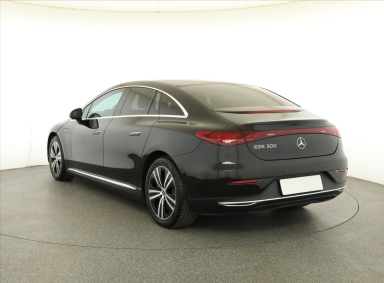 Mercedes-Benz EQE - 2024