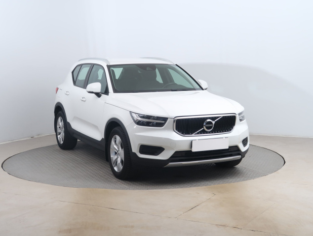 Volvo XC40 2021