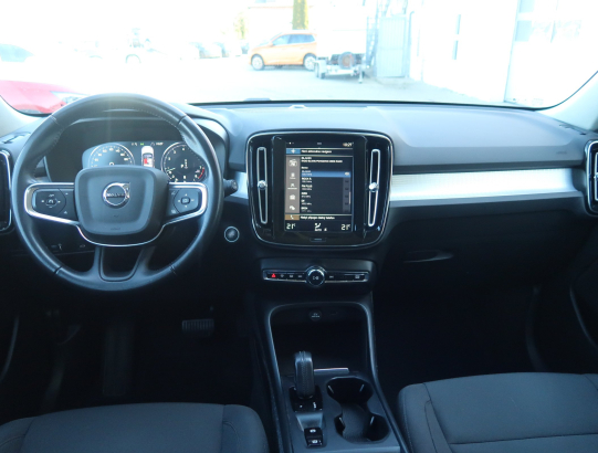 Volvo XC40 B4