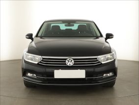 Volkswagen Passat - 2016
