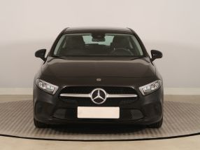 Mercedes-Benz A - 2021