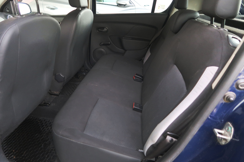 Dacia Sandero, 2013