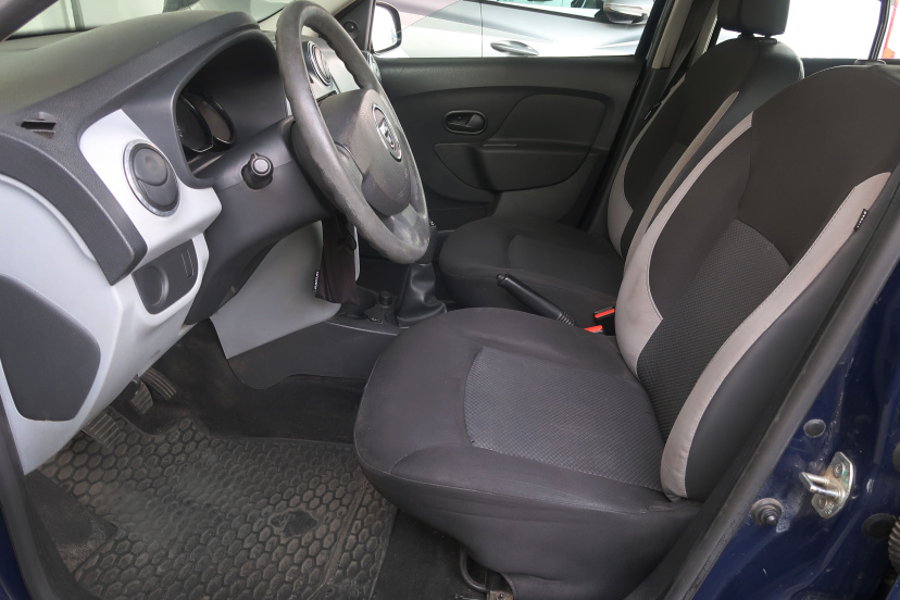 Dacia Sandero, 2013