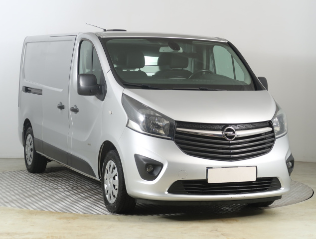 Opel Vivaro 2016