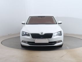 Škoda Superb - 2016