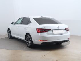 Škoda Superb - 2016
