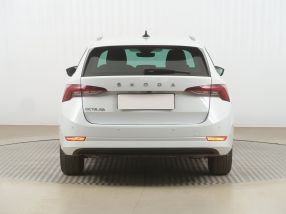 Škoda Octavia - 2022