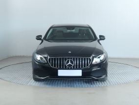 Mercedes-Benz E - 2017