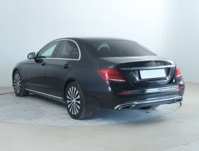 Mercedes-Benz E - 2017