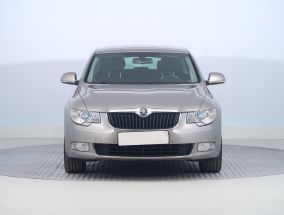 Škoda Superb - 2012